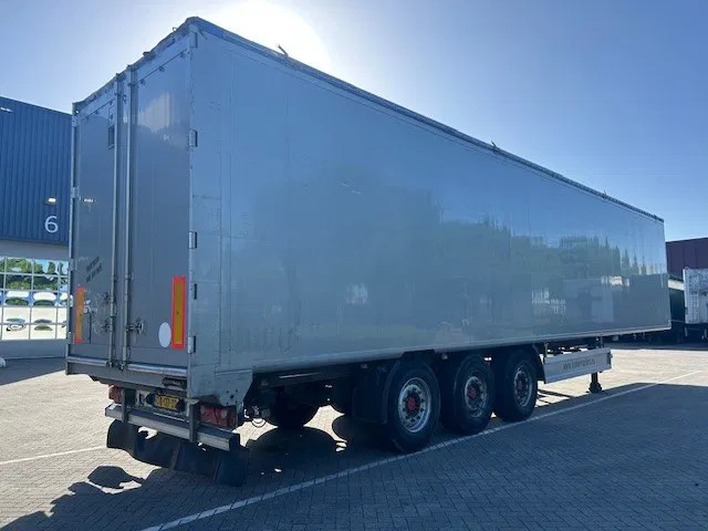 Kraker CF-200 90 m³ Boden 10 mm